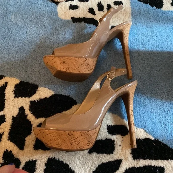 Brand new never worn Jessica Simpson heels - Picture 2 of 3